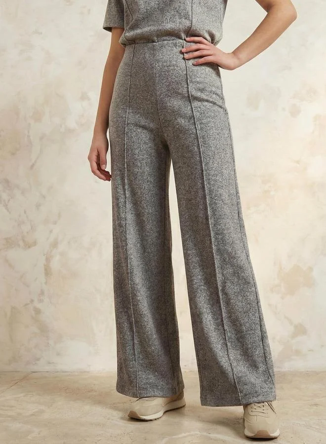 Splash FAV Wide Leg Mid-Rise Joggers Tipping Detail