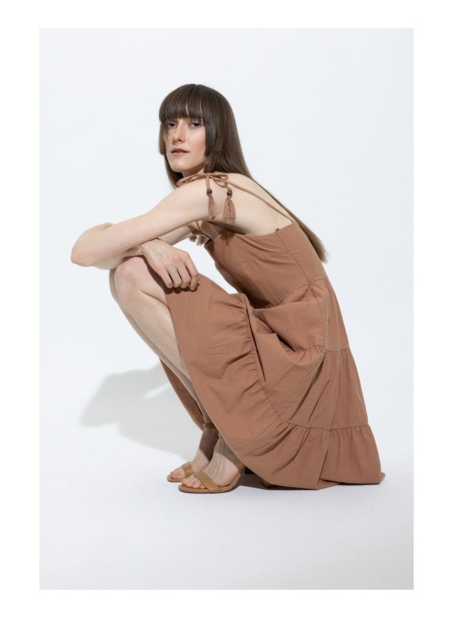 DeFacto Woman Tiered Square Neck Thin Strap Woven Dress - Image 5