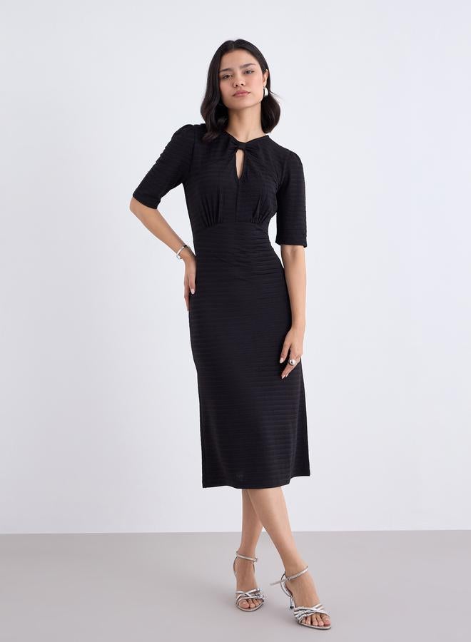 ستايلي فستان ميدي ضيق بأكمام قصيرة وتصميم خاص - Image 3