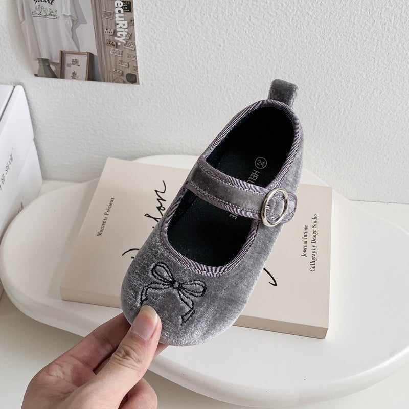 Korean Style Girls'' Princess Shoes, Spring and Autumn Velvet Bow Small Leather Shoes, New Soft-Soled Fashionable Sweet Little Girl Single Shoes - Image 1
