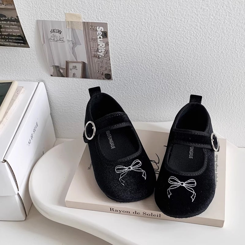 Korean Style Girls'' Princess Shoes, Spring and Autumn Velvet Bow Small Leather Shoes, New Soft-Soled Fashionable Sweet Little Girl Single Shoes - Image 4