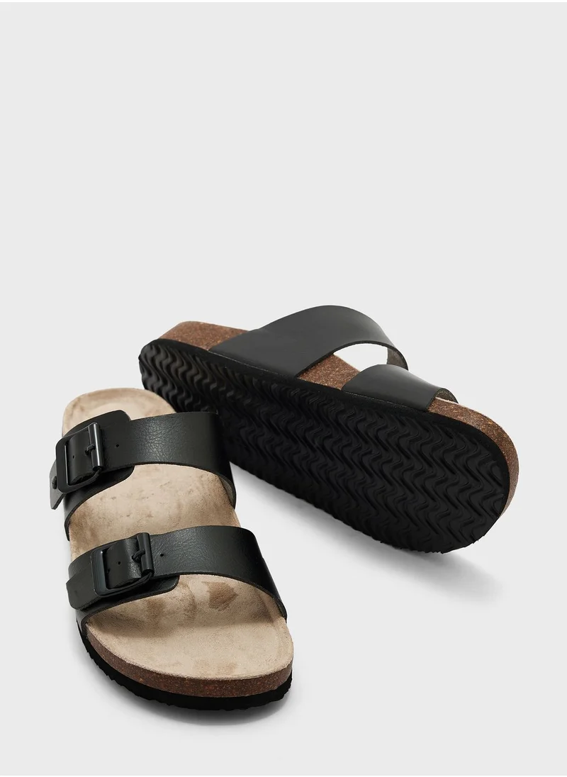 STEVE MADDEN Multi Strap Flat Sandals