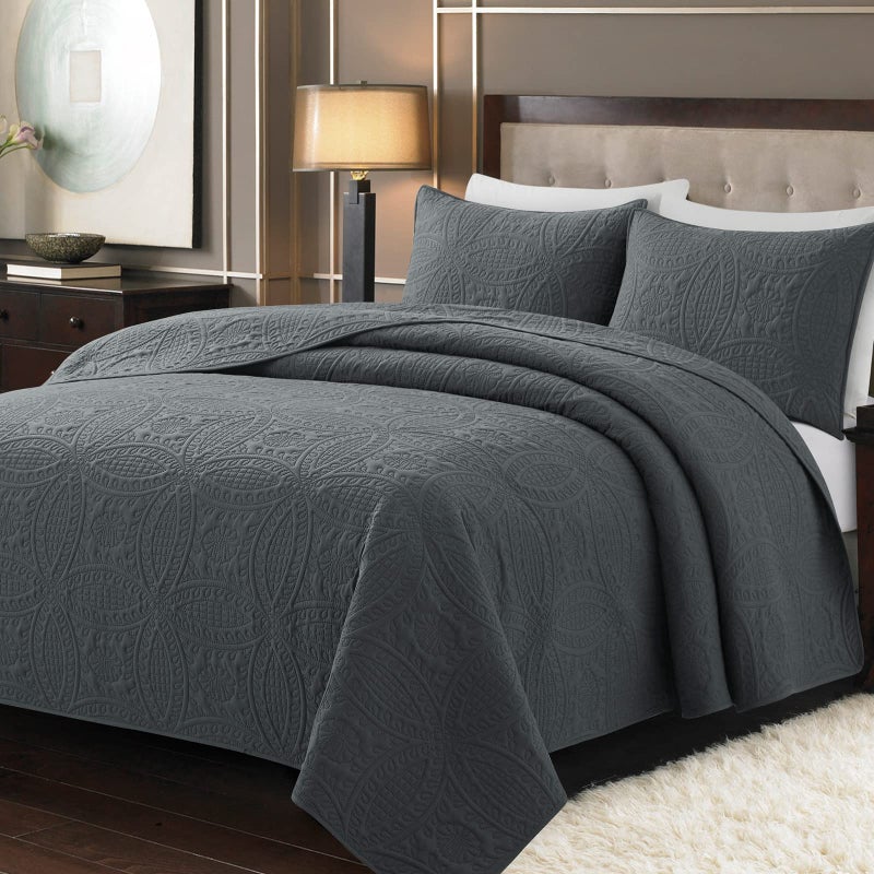 Safonory Quilt Bedspreads Full/Queen Size(90""x96""  Dark Grey) - Summer Soft Lightweight Microfiber Ultrasonic Embossed Quilted Coverlet Set for Queen Bed - 3 Pieces Gray Bedding Set(1 Quilt  2 Shams)