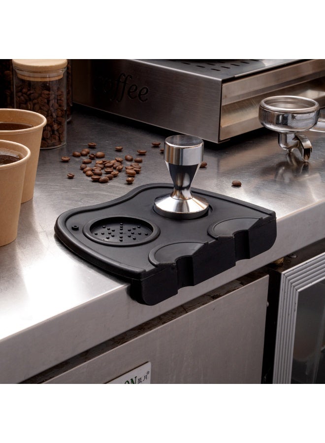 Restaurantware حصيرة ضغط 8.3 × 5.6 بوصة، 1 حصيرة إسبريسو غير قابلة للانزلاق - مع 2 حامل ضغط وفتحات فلتر، للمحترفين، المنزل، المطبخ، المكتب، أو البار، حصيرة ضغط قهوة من السيليكون الأسود - Image 3