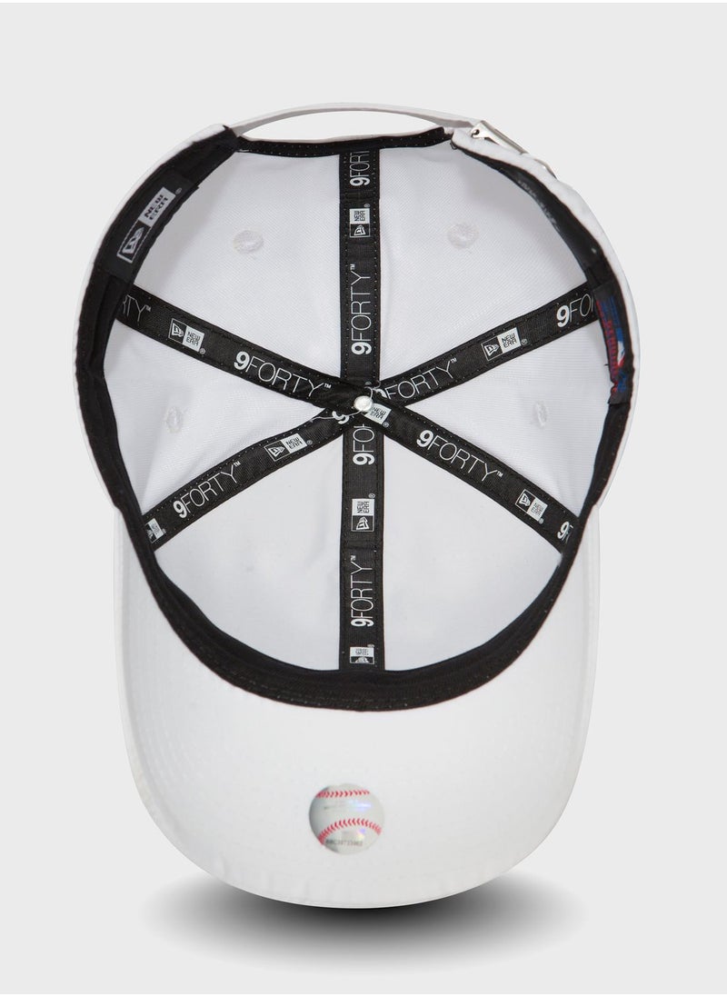 NEW ERA - 9Forty New York Yankees Logo Cap - Image 1