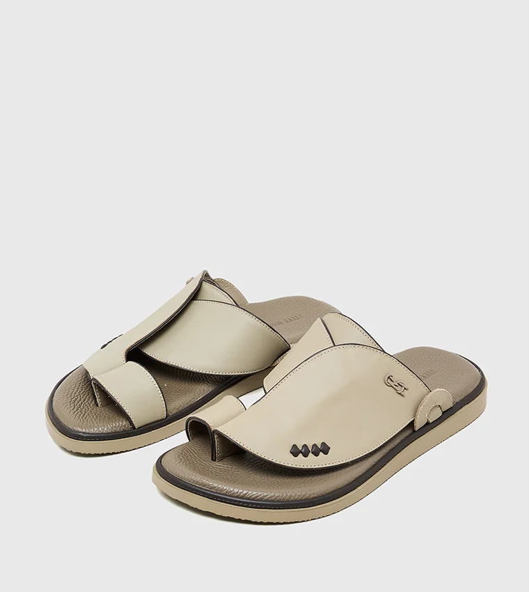 STEVE MADDEN  Ev311 Sand Arabic Sandals for Men | Best Price UAE