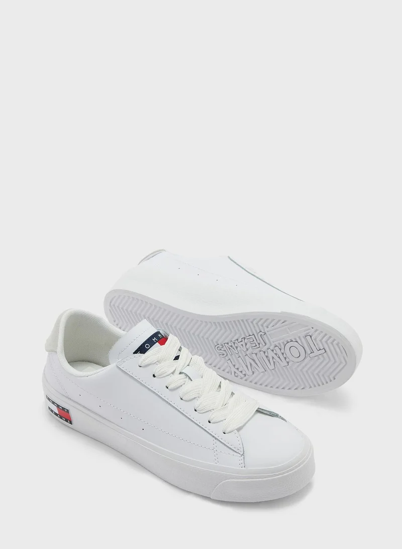 TOMMY JEANS Vulc Flatform Low Top Sneakers