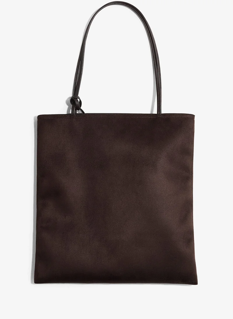 Tote bag with pouch