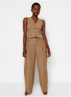 trendyol Camel Fitted Buttoned Suede Crop Woven Vest TWOAW24YE00044  - Image 1