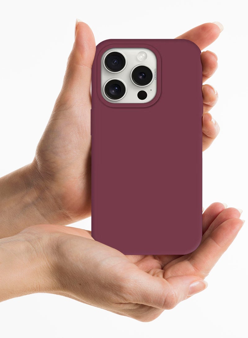 CATANES جراب iPhone 15 Pro مصنوع من السيليكون وغطاء خلفي متين ومضاد للخدش بلون الكرز - Image 4