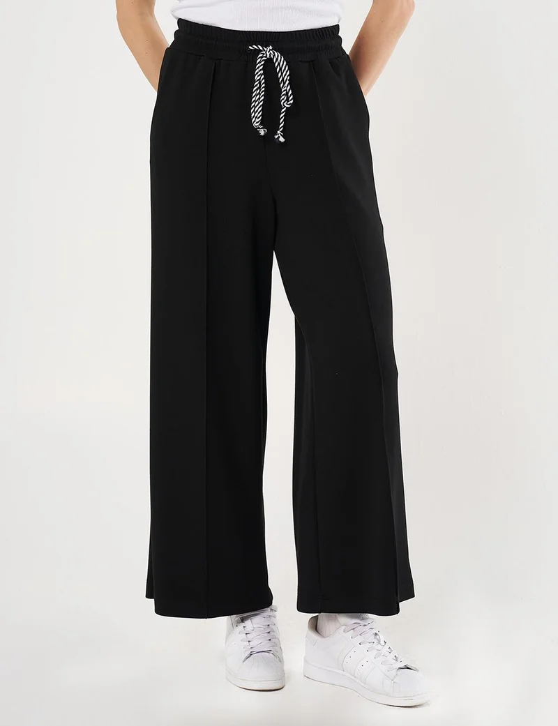 Kayra Topstitched Knit Pants - Black