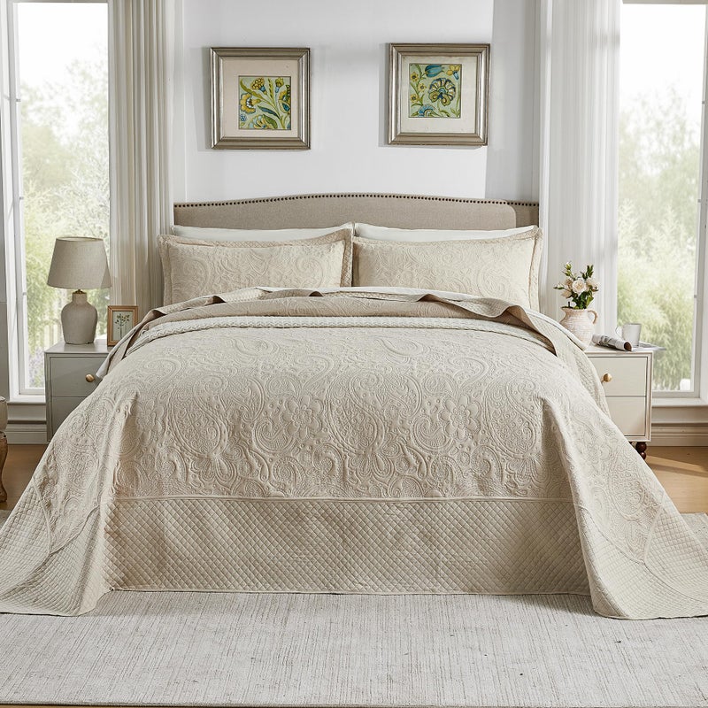 Qucover أغطية سرير كينغ كبيرة من كوكفر 128x120، قماش ميكروفايبر ناعم، تصميم كالي فورنيا كينغ مزخرف بنقشة بايسلي، مجموعة لحاف كبيرة 3 قطع، بيج - Image 2