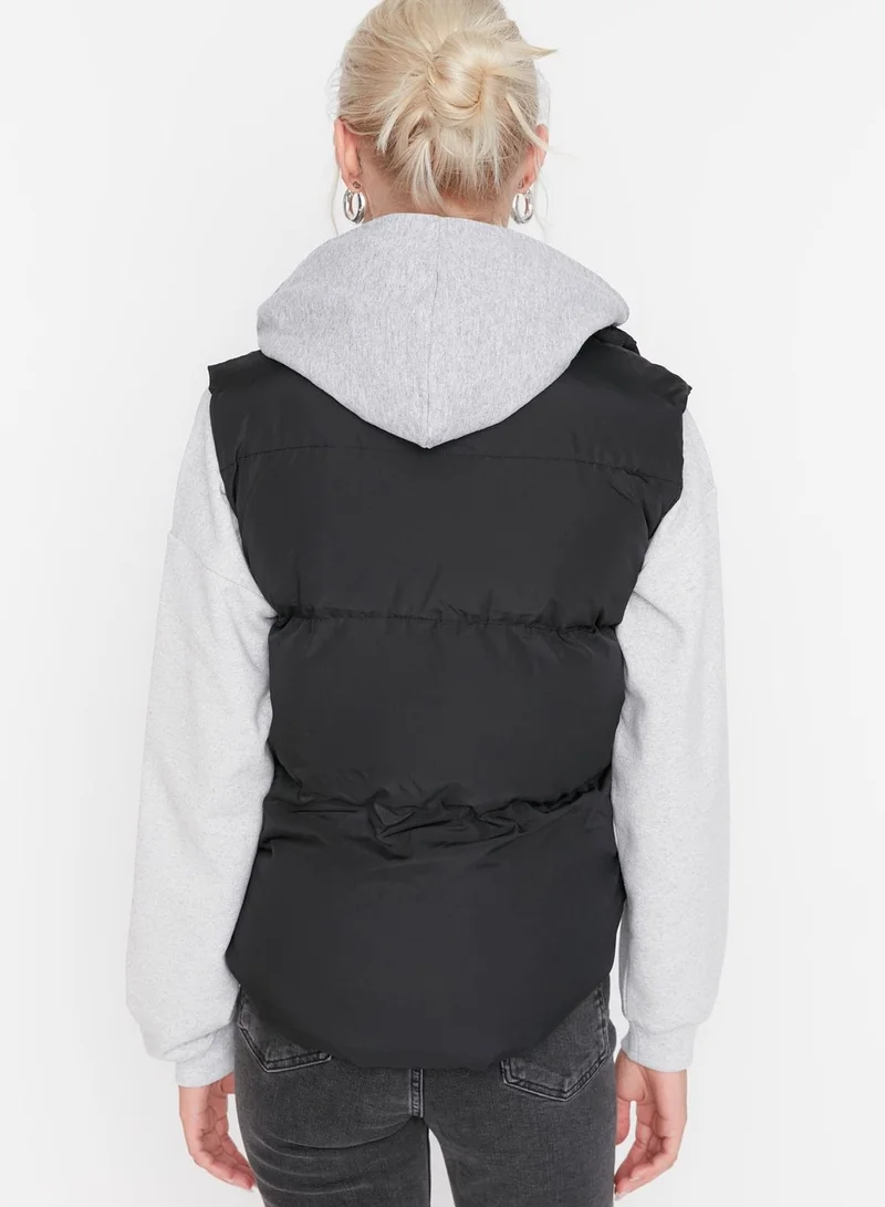 trendyol Pocket Detail Vest Coat