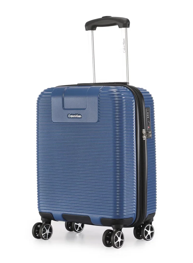 كالفن كلاين حقيبة سفر كالفن كلاين أفينيو بعجلات | خفيفة الوزن للغاية بأربع عجلات | اللون: كحلي داكن