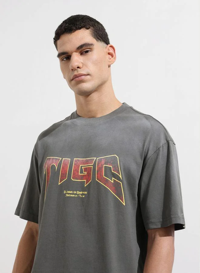 The Indian Garage Co Men Relaxed Fit Graphic Printed Crew Neck Half Sleeves T-Shirt