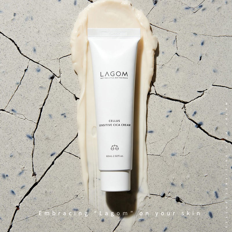 LAGOM كريم لاغوم سيلوس سينسيتيف سيكا لوشن مهدئ طبيعي مع سنتيلا سيراميد شاي أخضر غني بالتغذية العشبية لاستعادة جفاف وتهيج البشرة بلسم مهدئ لجميع أنواع البشرة 2.02 أونصة سائلة - Image 4