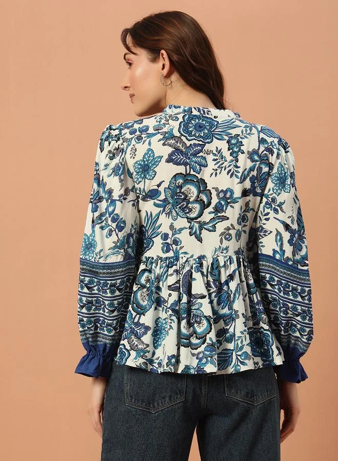 تايك تو بلوزة نسائية بطبعات زهور زرقاء بخصر مكشكش من ذا دراي ستيت