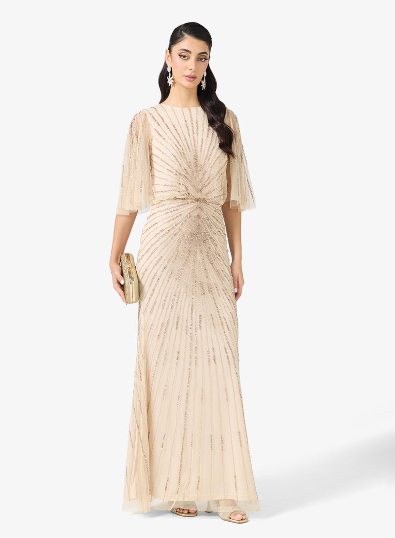 نمشي x فستان سهرة مزين بالخرز - Image 5