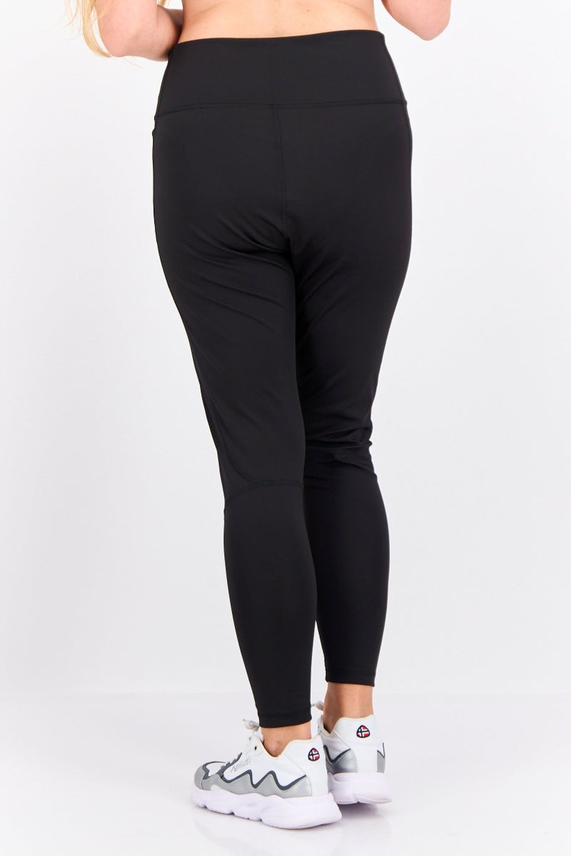 PUMA سراويل تدريب رياضية للنساء بشعار العلامة التجارية، سوداء - Image 3