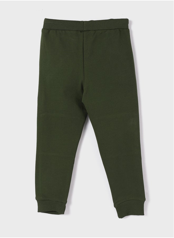 LC WAIKIKI Comfortable Fit Boys' Jogger Sweatpants with Elastic Waist  - Image 2