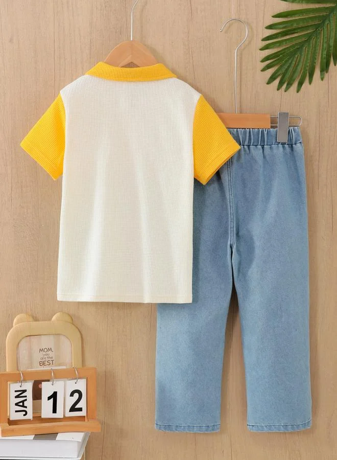 تايك تو مجموعة من جينز وقميص بولو بطبعة جرافيك