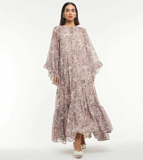 بي سي بي جي BCBG PRINTED JAQUARD SATIN TIERED LONG SLEEVE MAXI DRESS