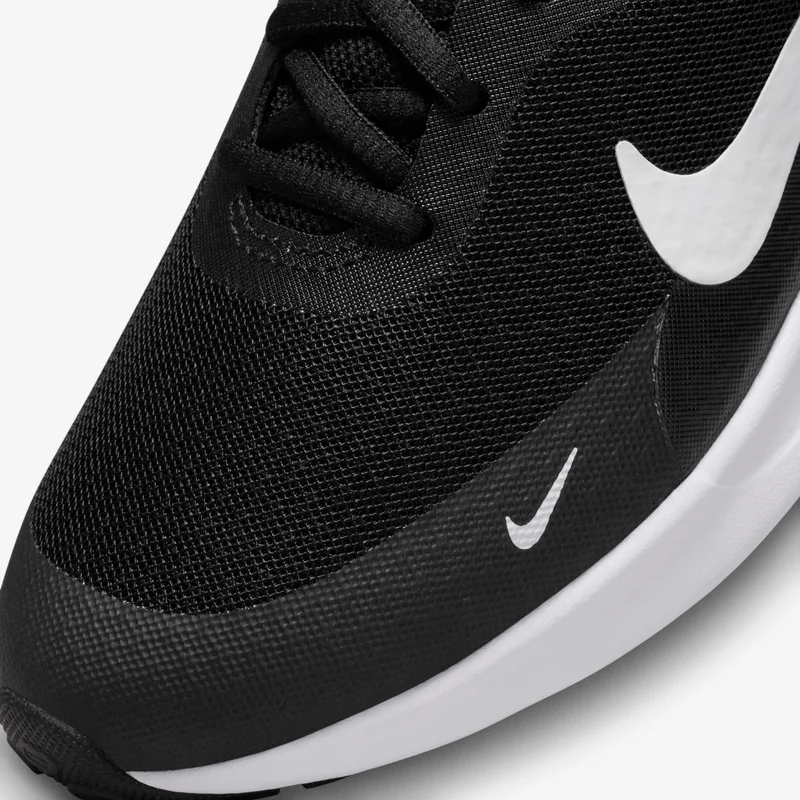 Nike Kids' Revolution 7 Running Shoes