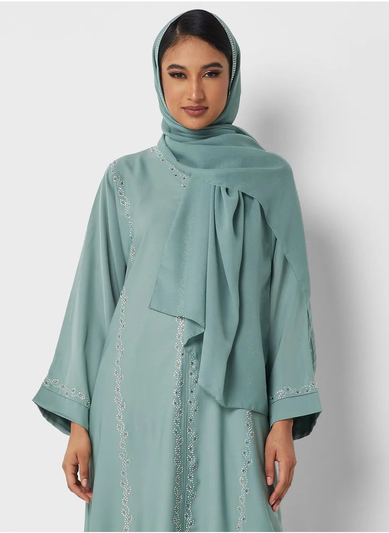 Khizana Shimmer Detail Abaya