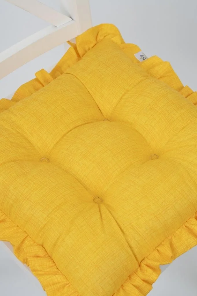Altın Pamuk Fancy Fluffy Yellow Chair Cushion with Frills 42x42 cm