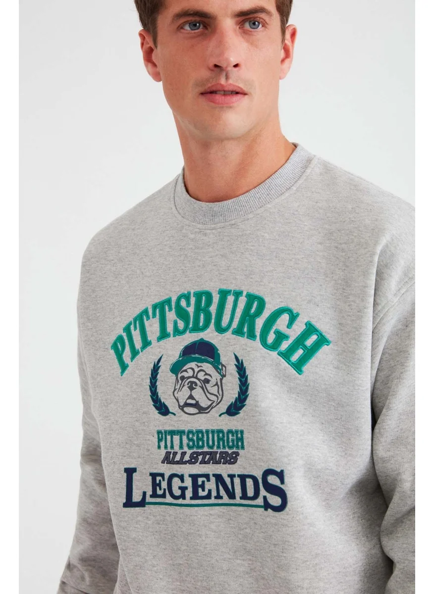 GRIMELANGE Legends Men's College Applique Embroidered Regular Fit Sweatshirt