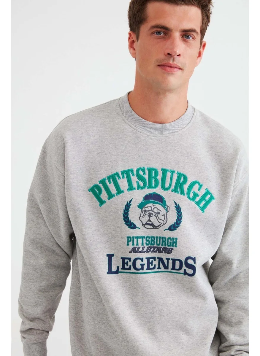 GRIMELANGE Legends Men's College Applique Embroidered Regular Fit Sweatshirt