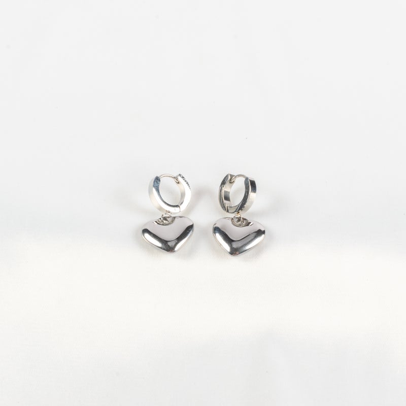 The Black Pearl Accessories Silver Stainless Steel Heart Earring - Image 1