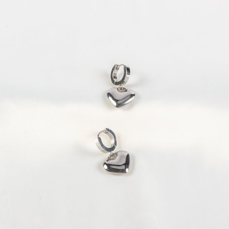 The Black Pearl Accessories Silver Stainless Steel Heart Earring - Image 2