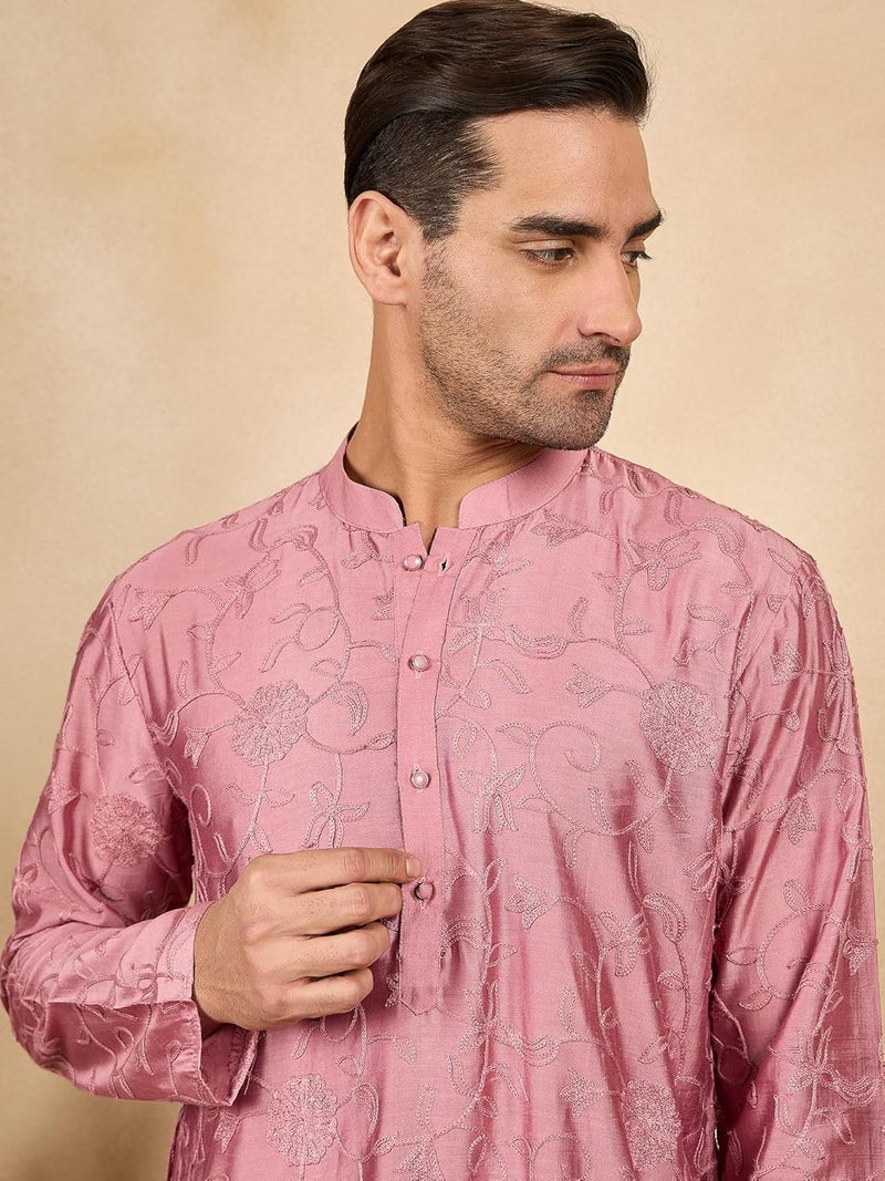 SWAGG INDIA قميص كورتا مزخرف بأزهار هندسية عادية من رايون للرجال - Image 2