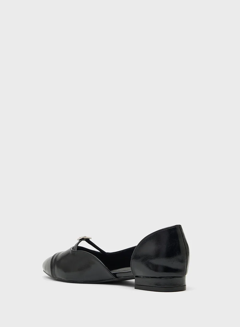 جينجر حذاء باليرينا مدبب