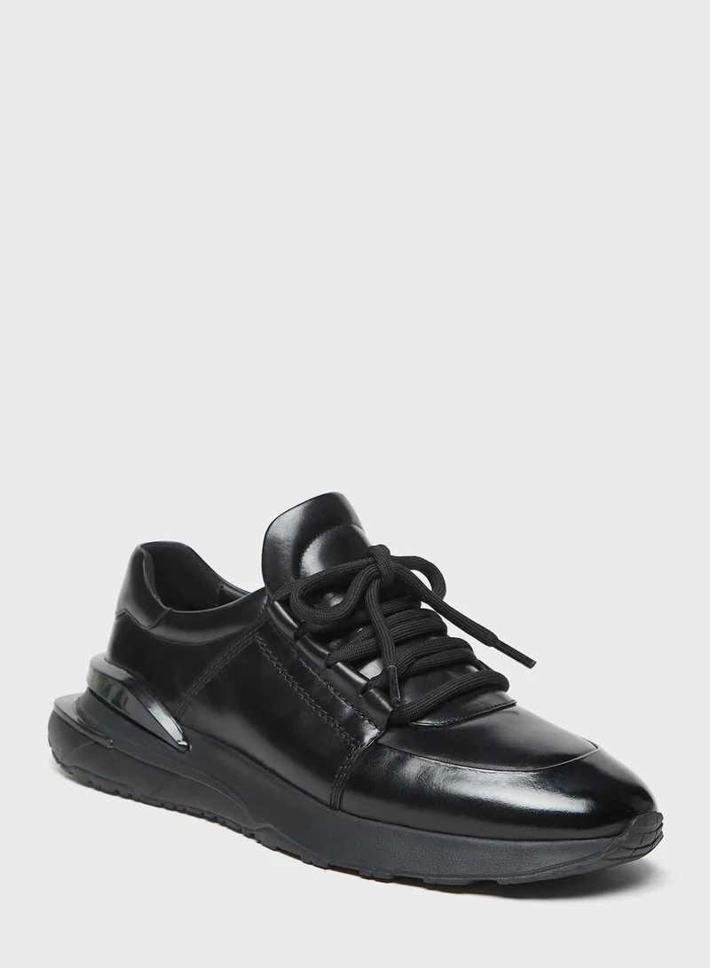 DUCHINI Lace Up Low Top Sneakers