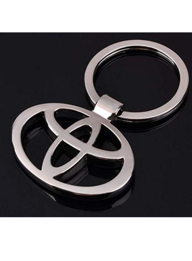 ميدالية مفاتيح معدنية بلون فضي بتصميم علامة سيارة تايوتا - Image 2