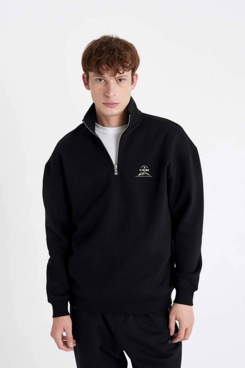 DeFacto Comfort Fit Printed Long Sleeve Sweatshirt