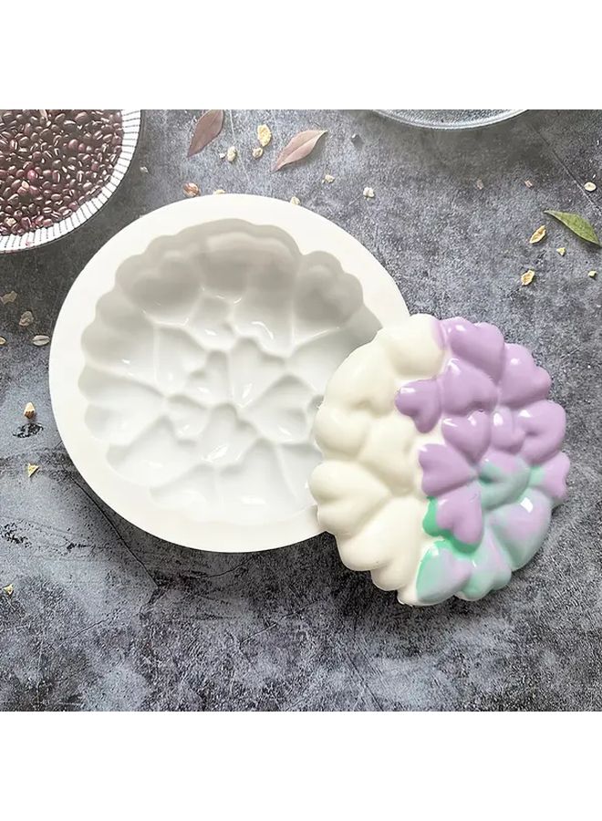 Romantic Heart Shaped Cake Mold Silicone Baking Tray Easy Demolding Kitchen Accessory for Christmas Halloween Festival - Image 4