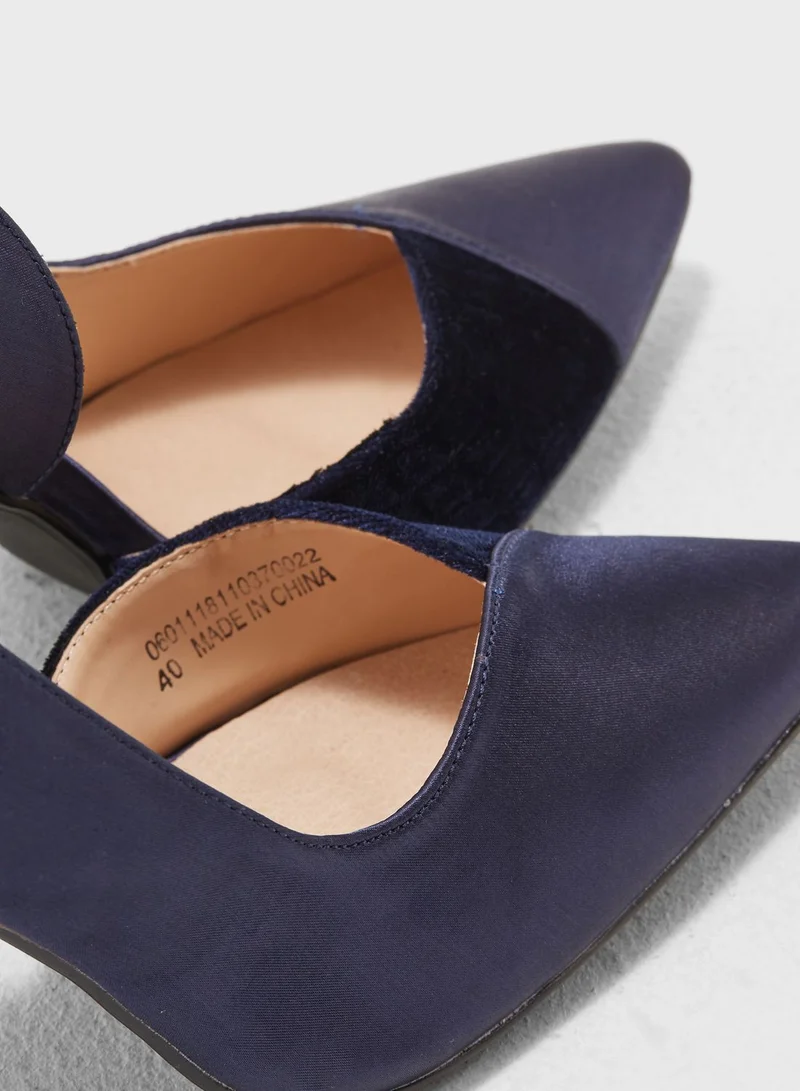 LOST INK Court Shoes
