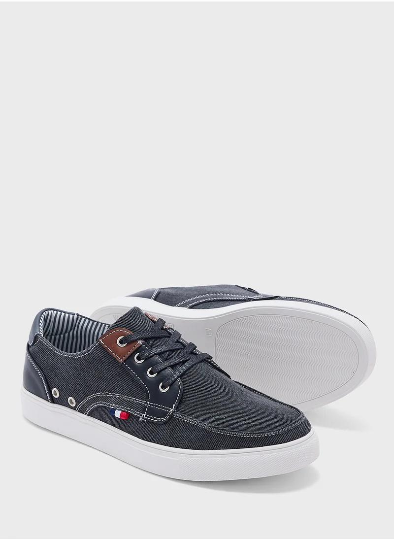 روبرت وود Casual Canvas Boat Shoes