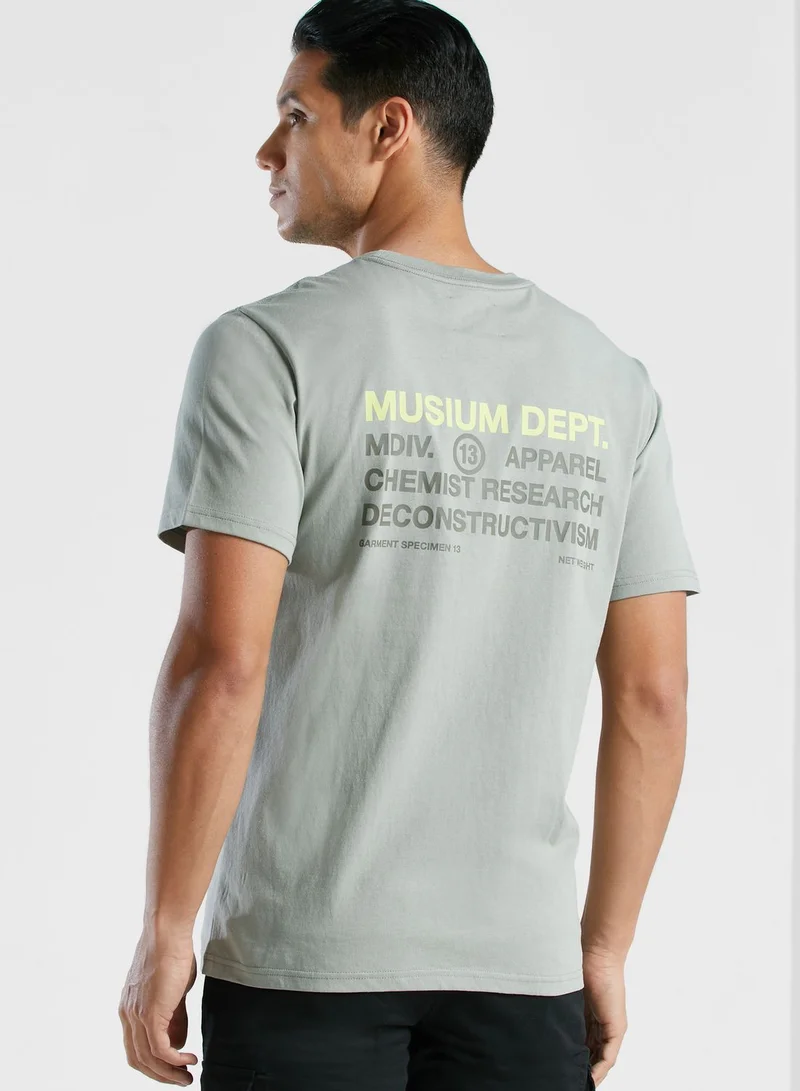 MUSIUM DIV. Logo T-Shirt
