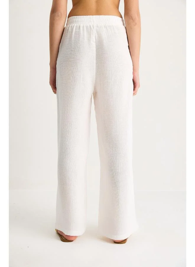 Ginger Pullon Straight Fit Pants