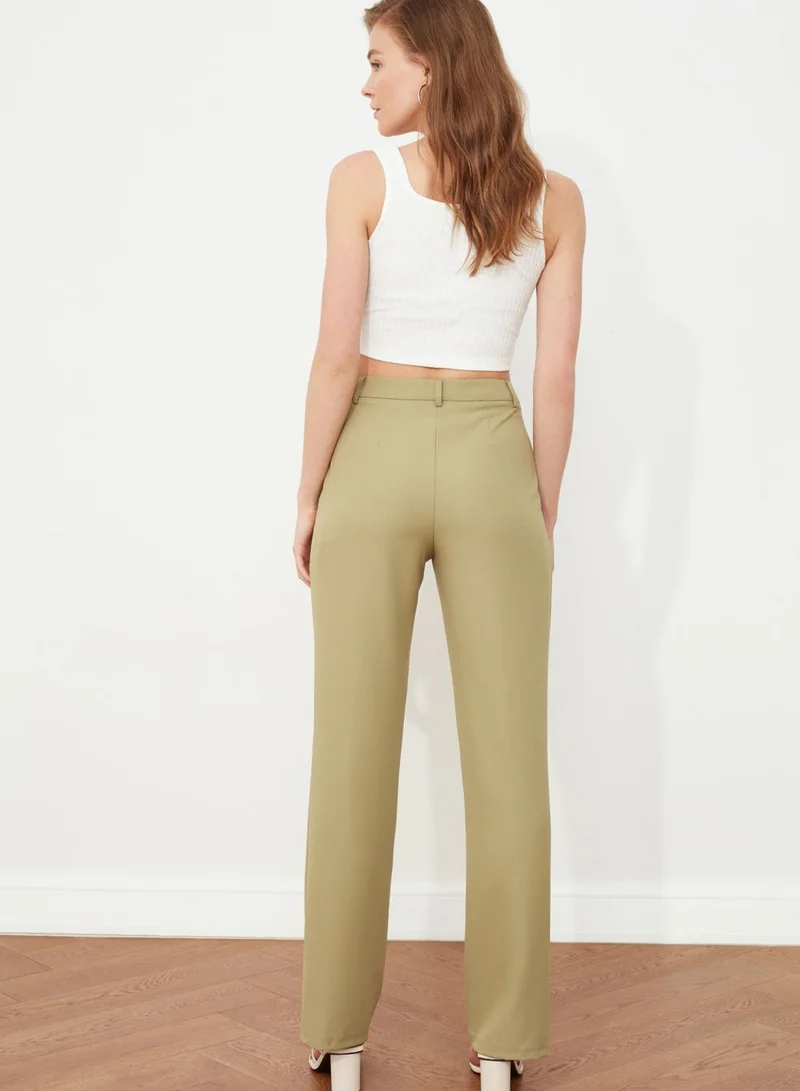 ترينديول بنطال ذو خصر عالي