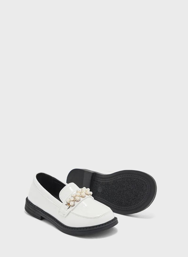 بنياتا Girls Slip Ons