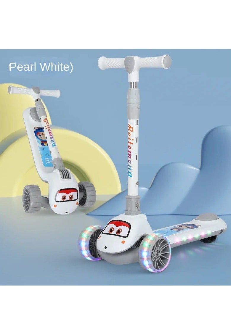 Children's scooter is very entertaining for children from the age of two years old. The colors are attractive to the eyes and children. 