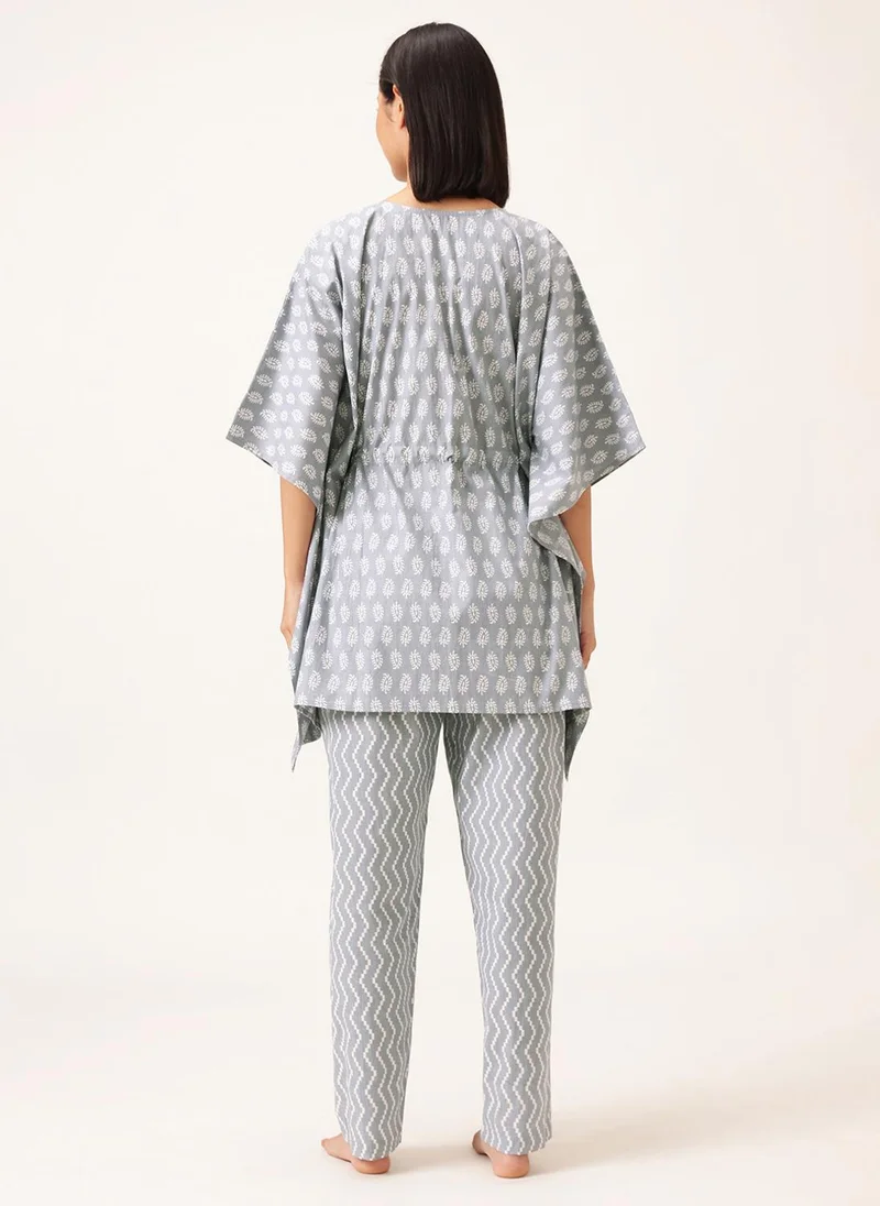 Clovia Grey Clovia Print Me Pretty Kaftan Top & Pyjama Set in Light Grey - 100% Cotton for Women | Best Price UAE