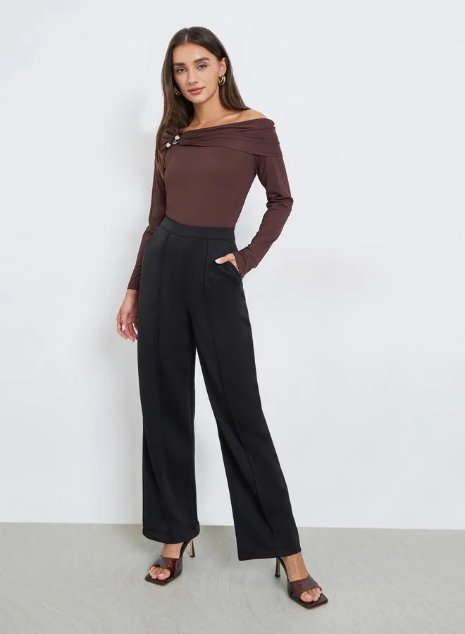 Styli Solid Metal Buckle Detail Knit Top