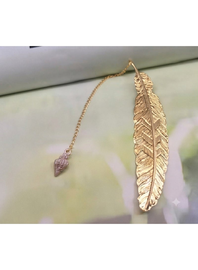Stylish reading accessory with a nature-inspired design - Image 2