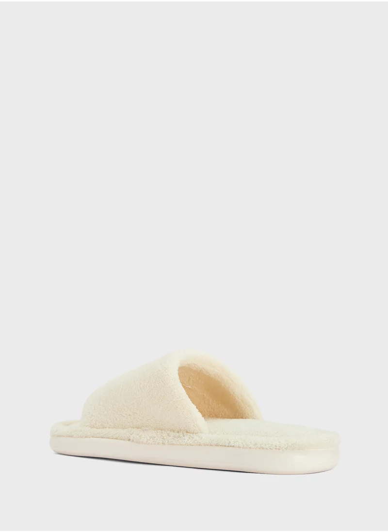 سفنتي فايف Cozy Home Slippers